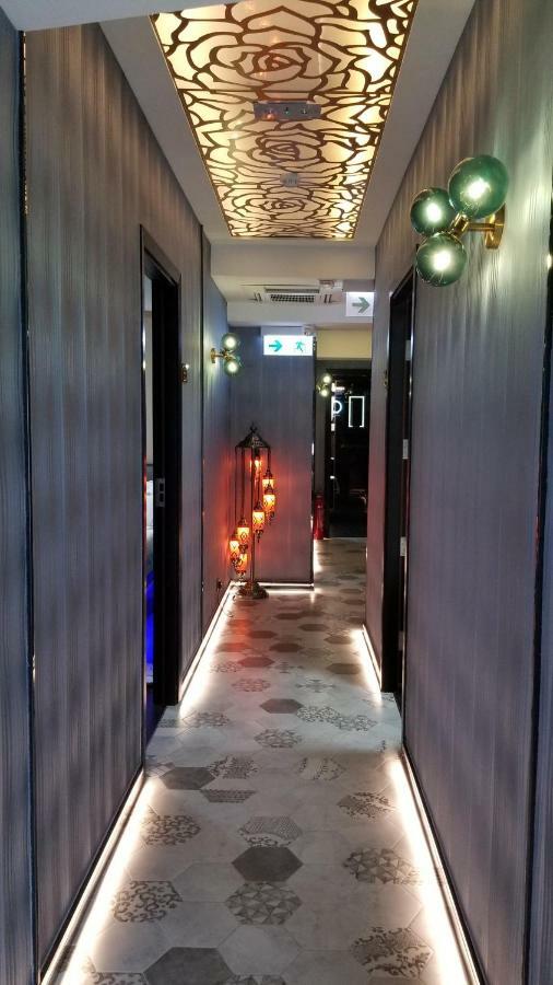 Star City Hotel Hong Kong Exterior photo